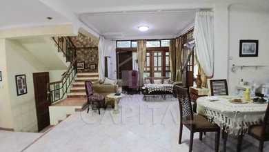 Kesempatan Langka, rumah Prestisius di Setra Murni, Bandung, LB 260m²