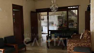 Kesempatan Rumah di Kopo Permai, Bandung, LB 120m², Harga 1,4 Miliar