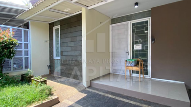 Kesempatan Rumah di Taman Kopo Indah, Bandung, LB 130m², Harga 2,2 Miliar