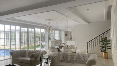 Hunian Elegan di Kota Baru Parahyangan, Bandung, 4 Kamar Tidur, LT 637m²