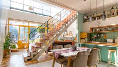 Rumah Dijual di Cisaranten, Bandung, LB 216m², Harga Kompetitif!