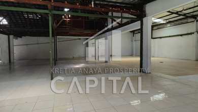  Gudang cocok untuk Home Industry di Holis Permai 