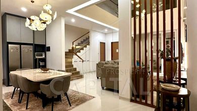 Penawaran Langka, rumah Mewah di Dago, Bandung, LB 252m²