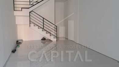 2 Unit Ruko Baru Siap pakai di Antapani Lokasi Strategis Dan Ramai