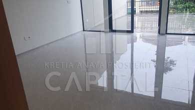 Dijual rumah Eksklusif di Setra Duta, Bandung - LT 153m²