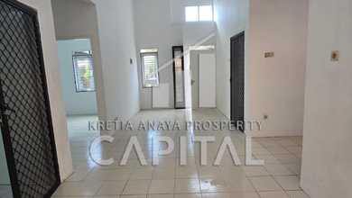 Kesempatan Rumah di Kota Baru Parahyangan, Bandung, LB 80m², Harga 1,55 Miliar