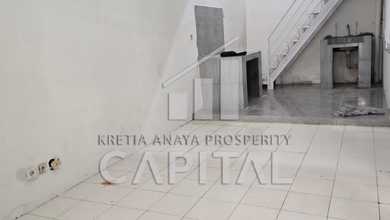 Properti Siap Pakai di Area Kota Baru Parahyangan, Bandung, LT 72m²