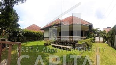Rumah Area Luxury Riau, Bandung - Harga Menarik 20 Miliar