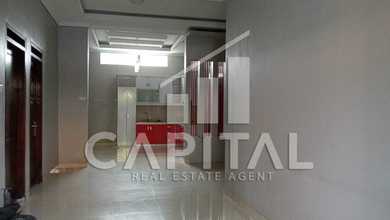 Rumah Dijual di Margahayu, Bandung, LB 180m², Harga Terbaik!