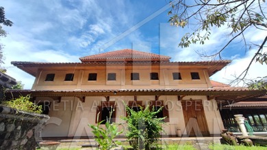 Tinggal Pakai Dijual Cepat Ruang Usaha di Sumedang Selatan Kondisi Terawat