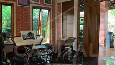 Properti Siap Huni di Area Purwakarta Kota, Purwakarta, LT 577m²