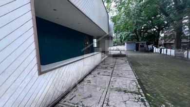 Gedung Rumah Usaha Sayap Riau Lokasi Bisnis Strategis