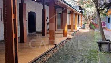 Ruang Usaha dengan Lokasi yang Strategis Cocok untuk Cafe Maupun Kantor di Sayap Dago