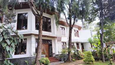 Kesempatan Eksklusif, rumah Prestisius di Pasteur, Bandung, LB 1000m²