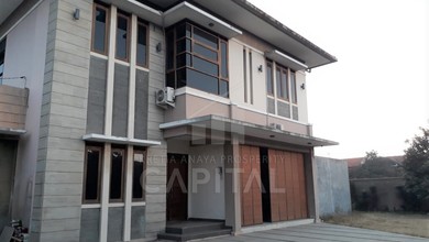 Hunian Elite di Kawasan Soekarno Hatta, Bandung, LB 500m², Harga 18 Miliar