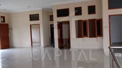 Rumah Sewa Murah Lokasi Regol, Bandung, LB 500m²