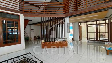 Dijual Rumah Strategis di Antapani, Bandung - LT 225m²