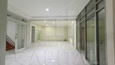 Rumah Modern di Bandung Kota, Bandung, LT 600 m2