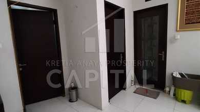 Rumah Mewah di Kawasan Antapani, Bandung, LB 200m², Harga 3,49 Miliar