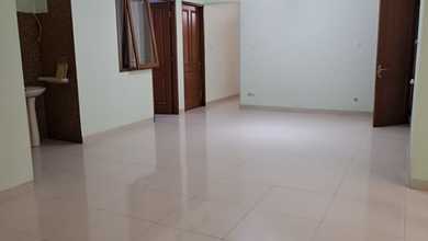 Rumah Unfurnished Siap Tempat di Setra Duta