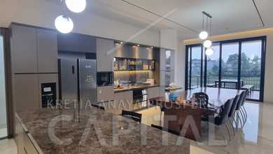 Jual Rumah Mewah Luas 639 m2 di Kota Baru Parahyangan, Bandung