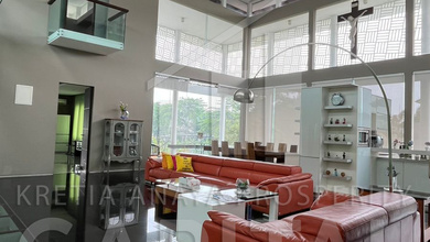 Hunian Elegan di Kota Baru Parahyangan, Bandung, 5 KT, LT 849m²