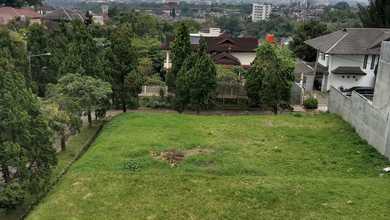 Dijual Tanah Premium di Cipaku, Bandung, LT 1000m²