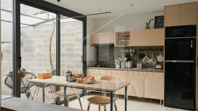 Rumah Dijual di Geger Kalong, Bandung, LB 120m², Harga Kompetitif!