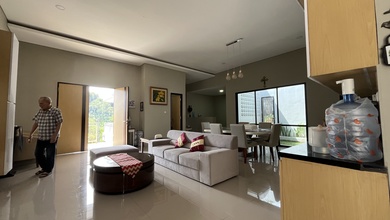 For Sale rumah Mewah di Cipaku, Bandung - LT 755m²