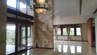 Penawaran Langka, rumah Prestisius di Parongpong, Bandung Barat, LB 750m²