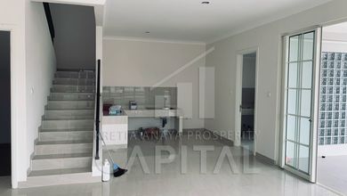 Rumah Area Luxury Podomoro Park Bandung, Bandung - Harga Terbaik 6,8 Miliar