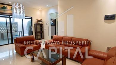 Penawaran Eksklusif, rumah Mewah di Kota Baru Parahyangan, Bandung, LB 190m²