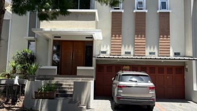 Rumah Area Luxury Kota Baru Parahyangan, Bandung - Harga Terbaik 8 Miliar