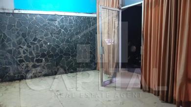 Bangunan Tempat Usaha Sayap Suci Sangat Strategis