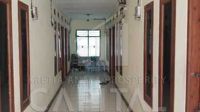 Kostan 2 Lantai Dekat Dengan Universitas Dan Akses Mobil di Cimahi