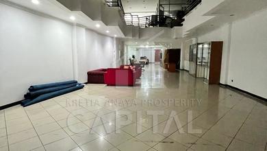 Ruko 2 Lantai Siap Pakai dengan Lokasi Ramai Dan Strategis Untuk Usaha di Mainroad Braga Bandung