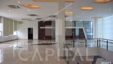 Ruang Usaha Luas Dan Bagus Terawat di Area BKR Kota Bandung