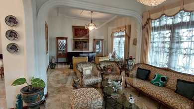 Hunian Mewah di Geger Kalong, Bandung, 5 Kamar Tidur, LT 540m²