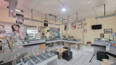 Hunian Prestisius di Kawasan Bandung Kota, Bandung, LB 380m², Harga 4,79 Miliar