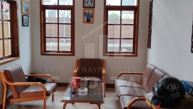 Properti Siap Pakai di Area Antapani, Bandung, LT 156m²