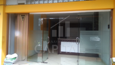 Ruko 3 Lantai Siap Pakai di Sayap Suci Cocok untuk Kantor Usahamu