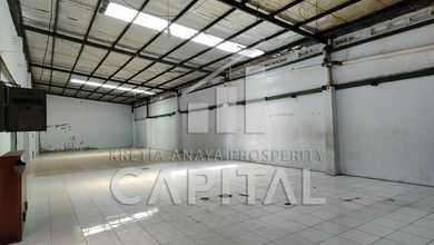 Gudang cocok untuk Home Industry di Holis Permai 