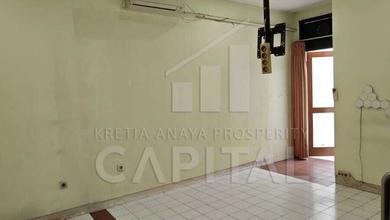 Kesempatan Eksklusif, rumah Prestisius di Andir, Bandung, LB 200m²