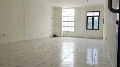 Ruko 3 Lantai Siap Pakai Usaha dengan Lokasi Strategis di Tengah Kota Bandung Komplek Kurdi