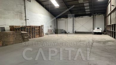 Gudang di Mainroad Moch Toha Dekat Tol