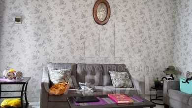 Hunian Mewah di Kawasan Pondok Hijau, Bandung, LB 180m², Harga 2,75 Miliar