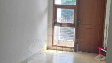 Ruko Siap Usaha dengan Posisi Strategis Tengah Kota Bandung di Antapani