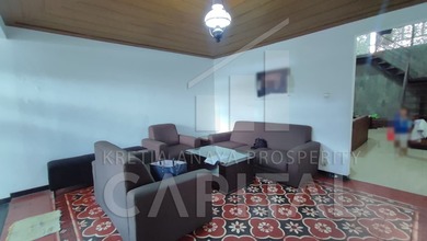Rumah Mewah di Kawasan Antapani, Bandung, LB 2832m², Harga 25 Miliar