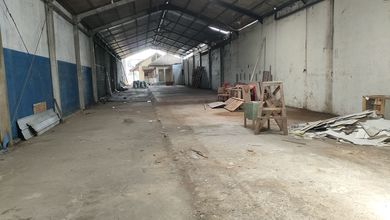 Gudang Siap Pakai Di Jalan Propinsi Tasikmalaya