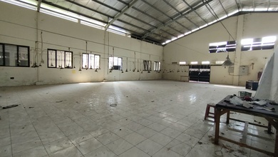 Gudang Siap Pakai di Jalan Propinsi Tasikmalaya